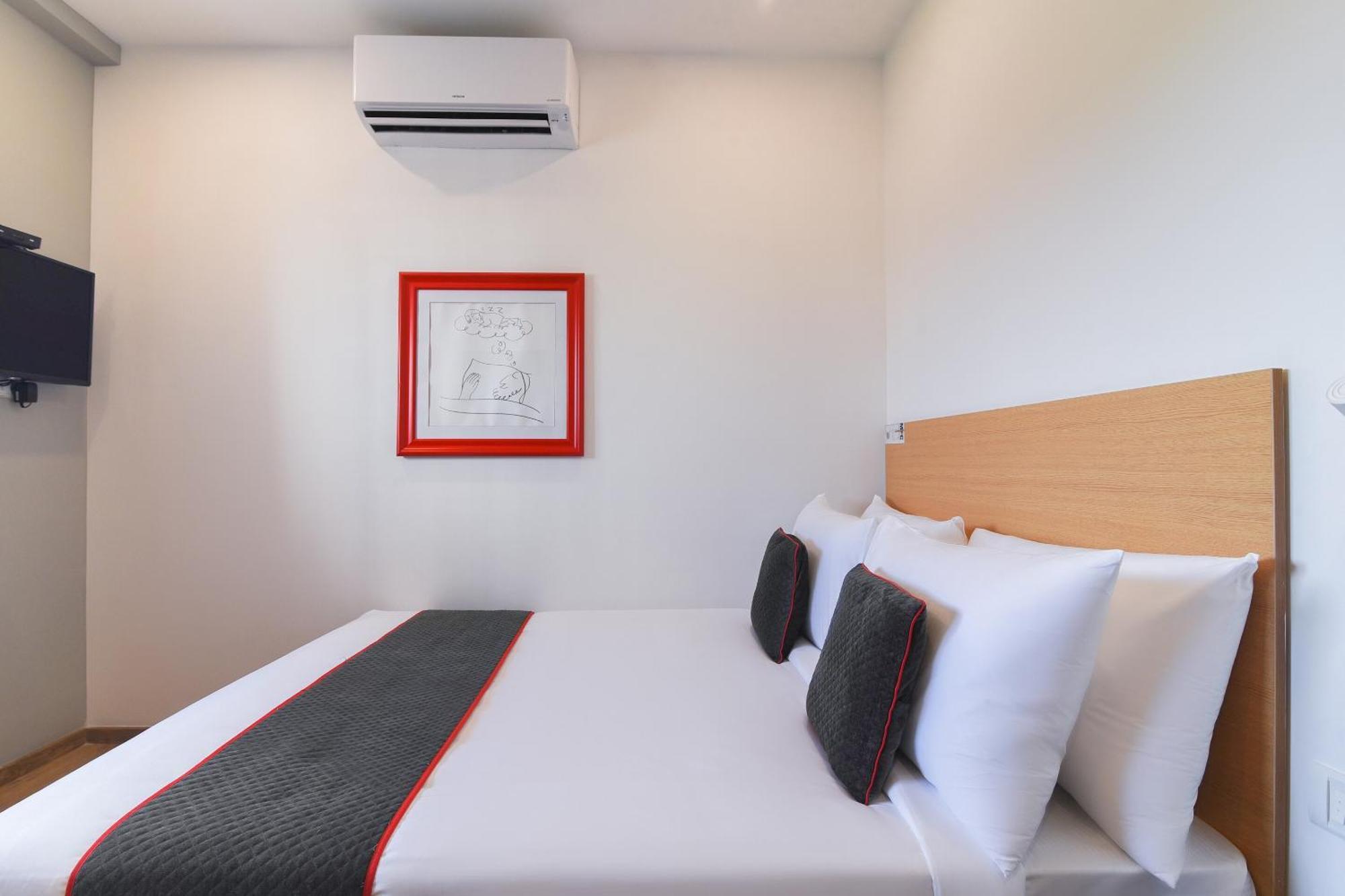Super Townhouse Spruce Hotels Bellandur Bangalore Exterior foto
