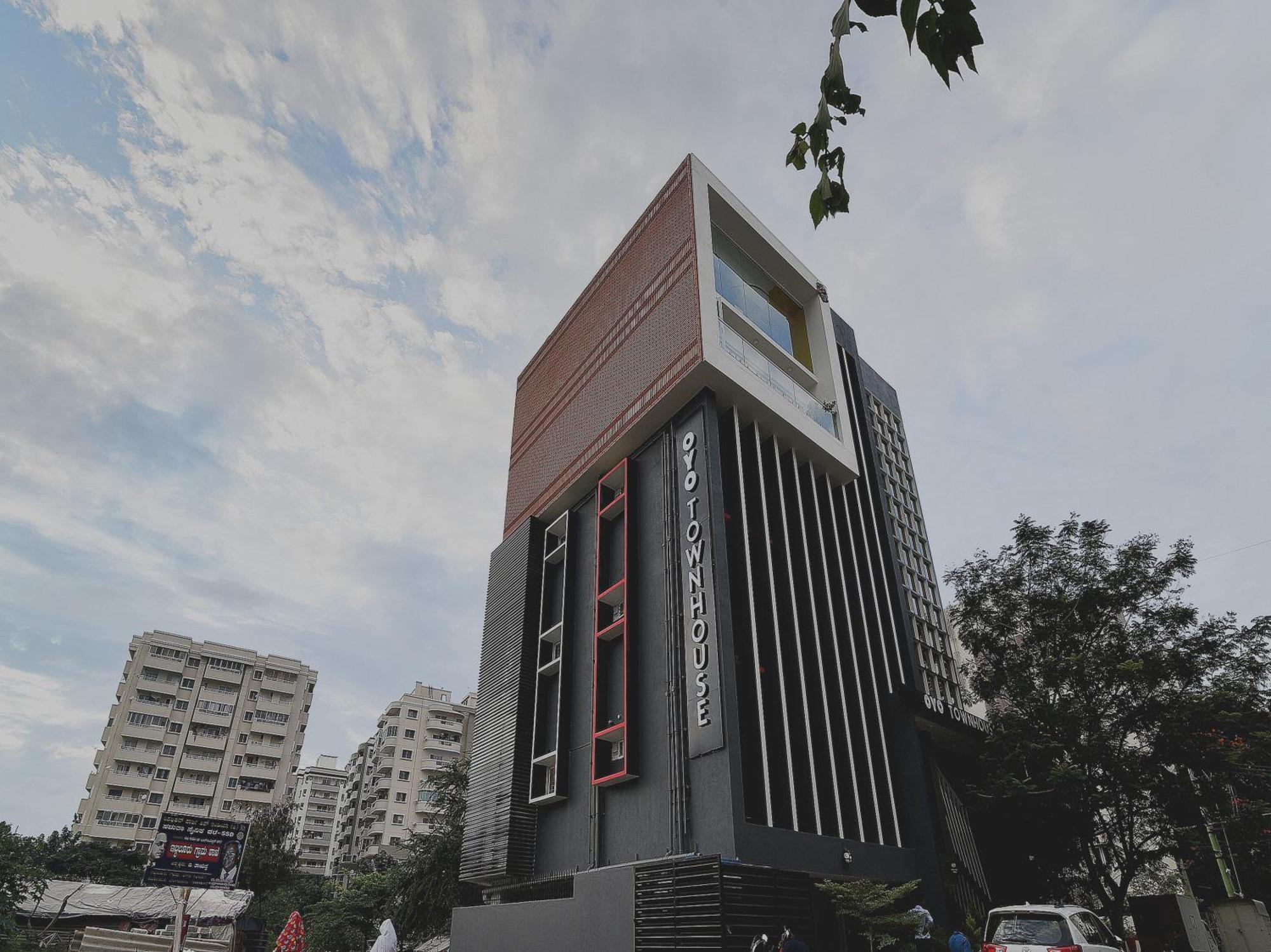 Super Townhouse Spruce Hotels Bellandur Bangalore Exterior foto